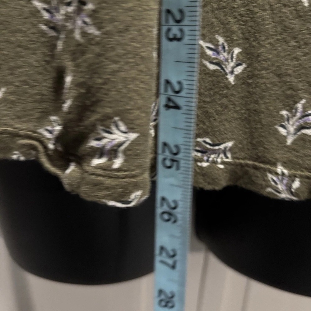 Lucky Brand Khaki Floral Top - Picture 5 of 5